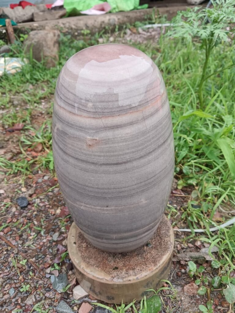 mandir-ke-liye-shivling-03